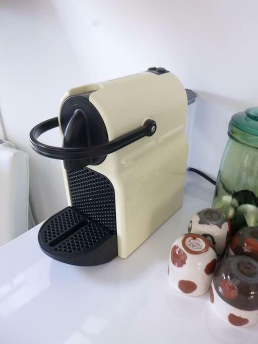 La Maison Du Courtil, Amande-Olive 穆斯捷-圣玛丽 外观 照片